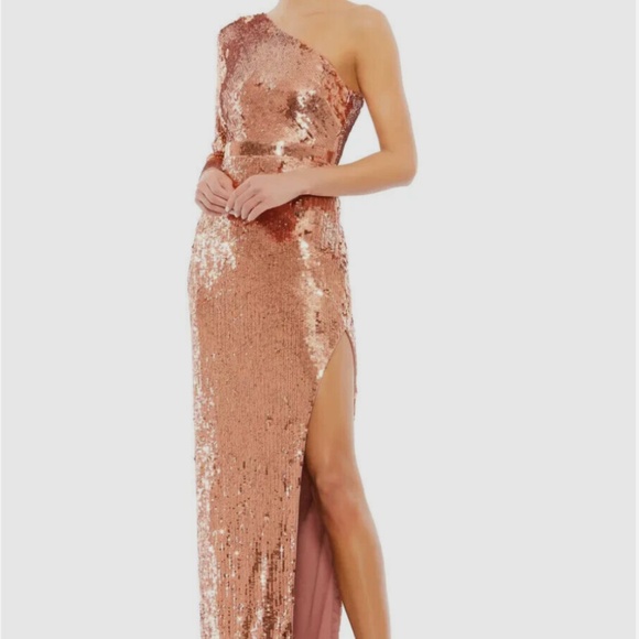 MAC DUGGAL 10788 COPPER SEQUIN ONE SHOULDER LONG SLEEVE COLUMN GOWN sz 8 - Picture 1 of 6